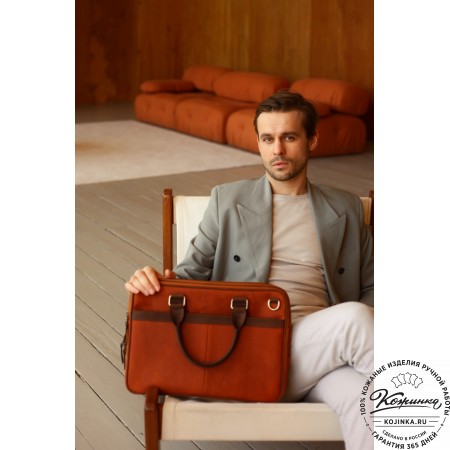 Деловая кожаная сумка "Рудольф" (коричневый крейзи фактура)